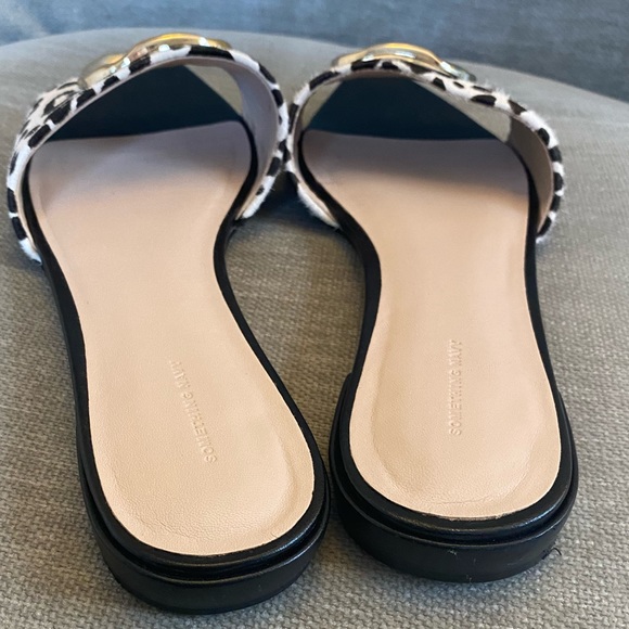 Something Navy Cassie Genuine Calf Hair Slide Sandal EUC - Picture 5 of 14